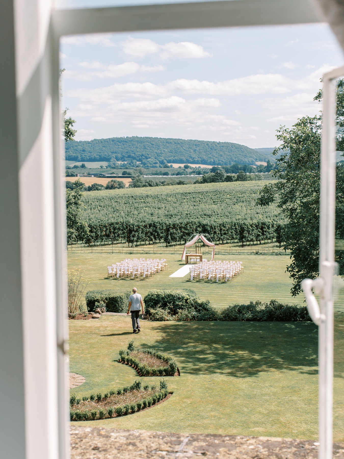 The garden ceremony lawn